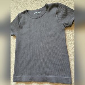 🌈HARLOW Ribbed Crop Tee